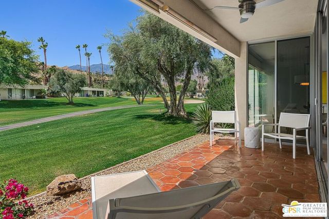 71 Westlake Circle, Palm Springs, CA 92264