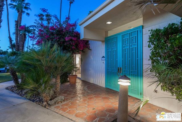 71 Westlake Circle, Palm Springs, CA 92264