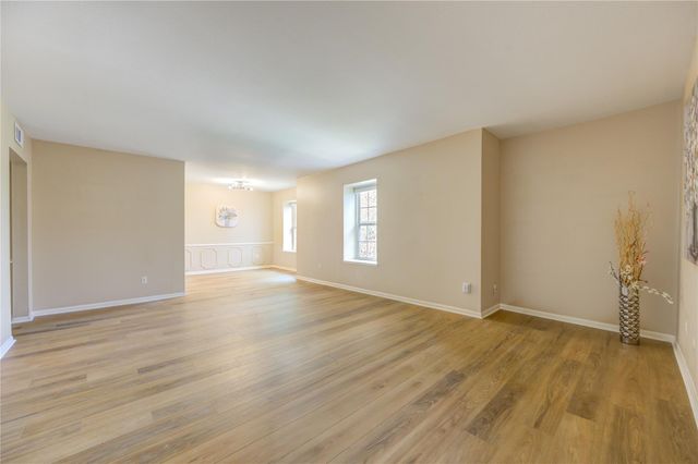 351 N Post Oak Lane 805, Houston, TX 77024