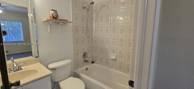 9092 NW 40th Street 4, Coral Springs, FL 33065