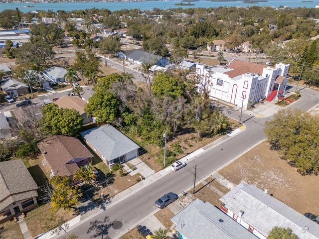 1408 PENNSYLVANIA AVENUE, Clearwater, FL 33755