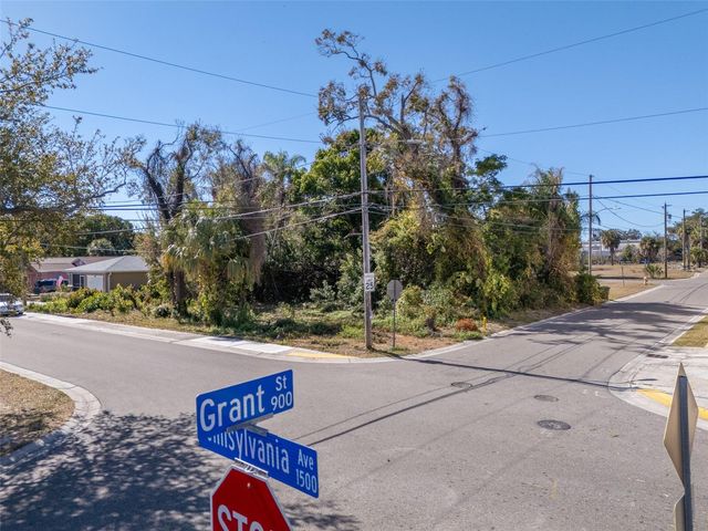 1408 PENNSYLVANIA AVENUE, Clearwater, FL 33755