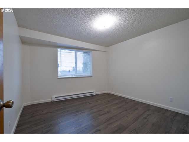 5514 3RD St, Tillamook, OR 97141
