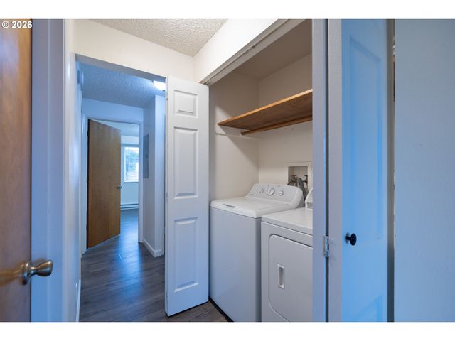 5514 3RD St, Tillamook, OR 97141