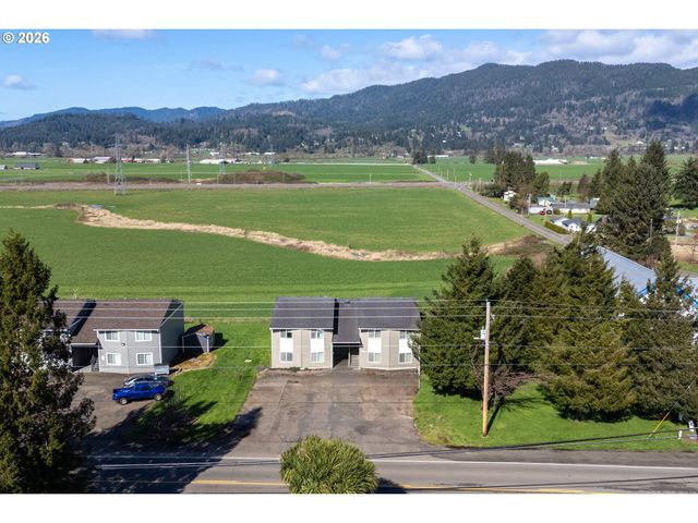 5514 3RD St, Tillamook, OR 97141