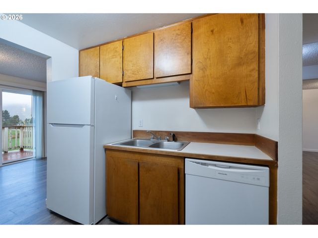 5514 3RD St, Tillamook, OR 97141