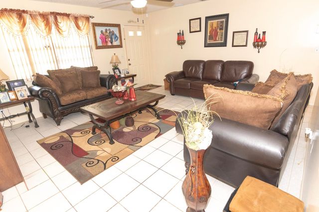 662 NW Bayshore Boulevard, Port St. Lucie, Port St Lucie, FL 34983