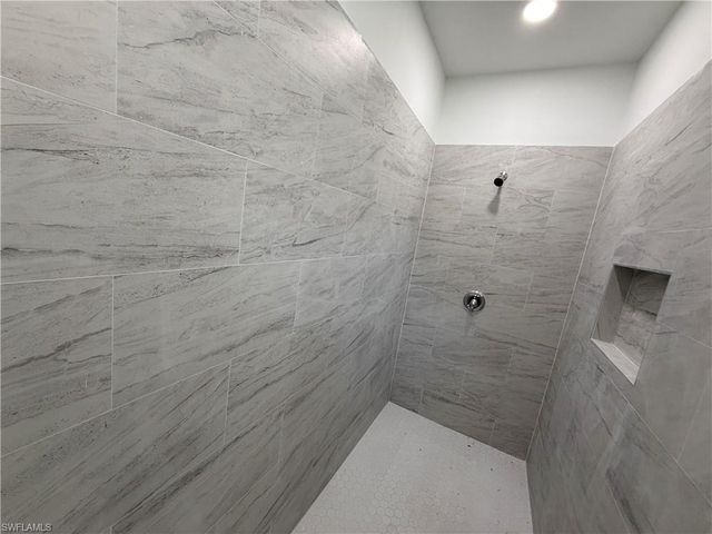 847 Genoa AVE S, Lehigh Acres, FL 33974