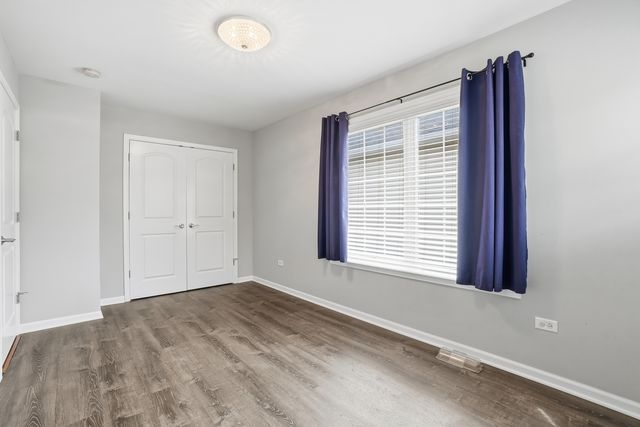 0S635 Robbins Street, Winfield, IL 60190