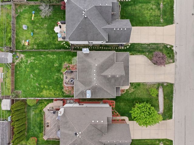 0S635 Robbins Street, Winfield, IL 60190