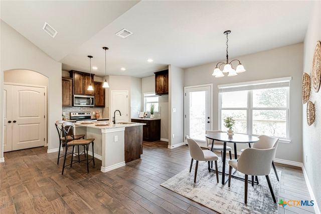 1127 Cedar Bend, Canyon Lake, TX 78133