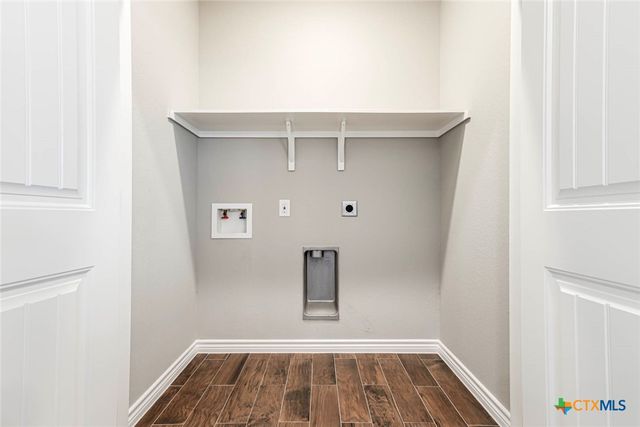 1127 Cedar Bend, Canyon Lake, TX 78133