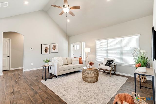 1127 Cedar Bend, Canyon Lake, TX 78133