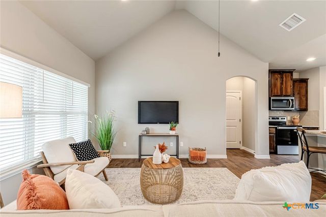 1127 Cedar Bend, Canyon Lake, TX 78133