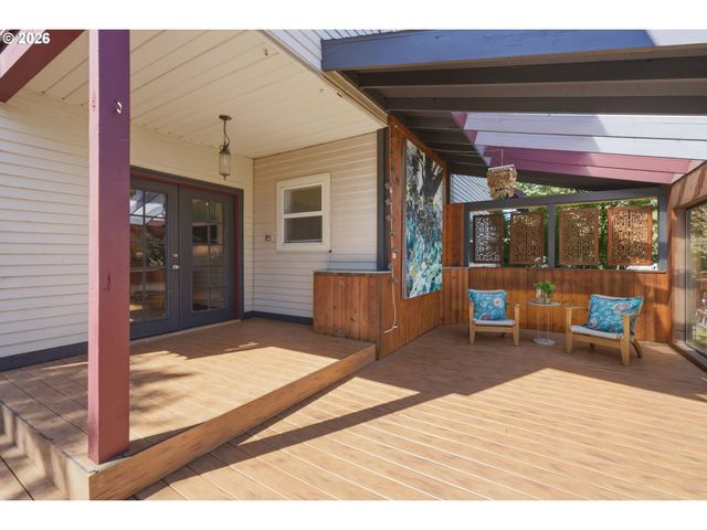 1326 Ne 73RD Ave, Portland, OR 97213