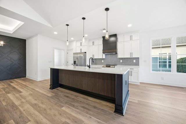 424 Pomo Dr., Myrtle Beach, SC 29579