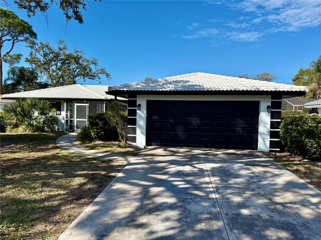 2328 CASS STREET, Sarasota, FL 34231