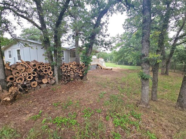 114 Fealy RD, Red Rock, TX 78662