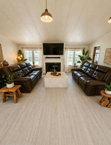 114 Fealy RD, Red Rock, TX 78662