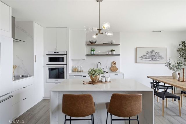 100 S Doheny, Los Angeles, CA 90048
