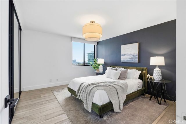 100 S Doheny, Los Angeles, CA 90048