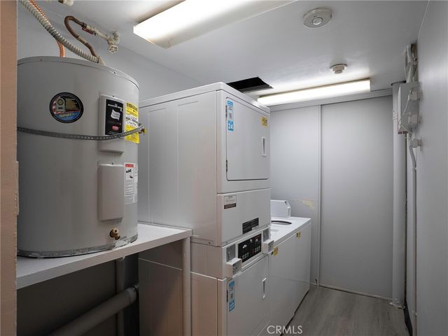 100 S Doheny, Los Angeles, CA 90048