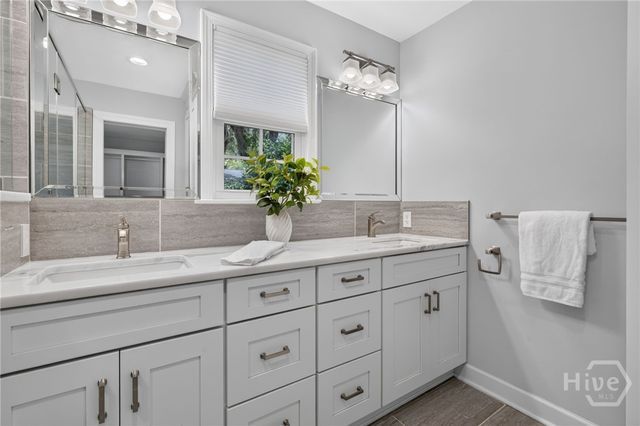 1461 Queensbury Street, Savannah, GA 31406