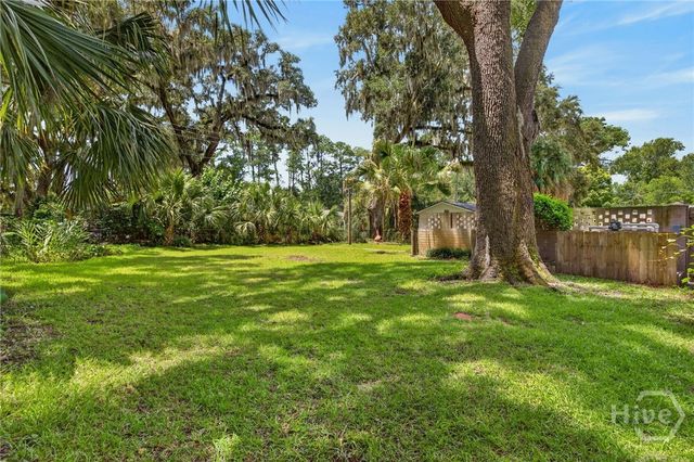 1461 Queensbury Street, Savannah, GA 31406
