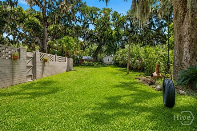 1461 Queensbury Street, Savannah, GA 31406