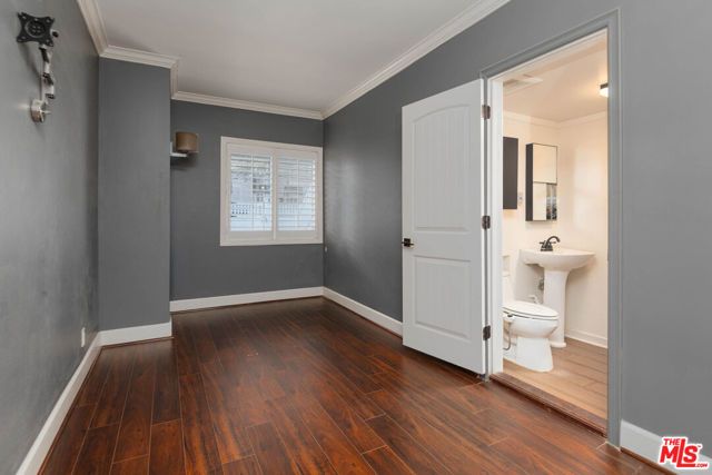 2015 Rosilla Place, Los Angeles, CA 90046