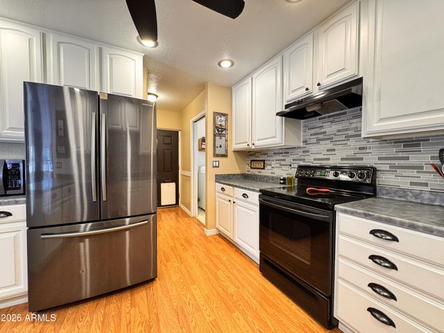 11202 W WINSLOW Avenue, Tolleson, AZ 85353