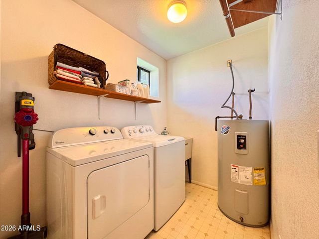 11202 W WINSLOW Avenue, Tolleson, AZ 85353