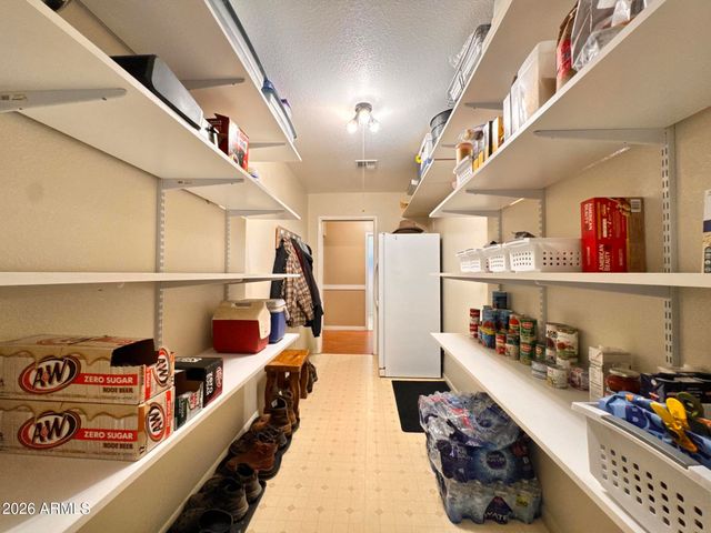 11202 W WINSLOW Avenue, Tolleson, AZ 85353