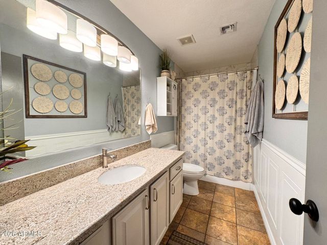 11202 W WINSLOW Avenue, Tolleson, AZ 85353