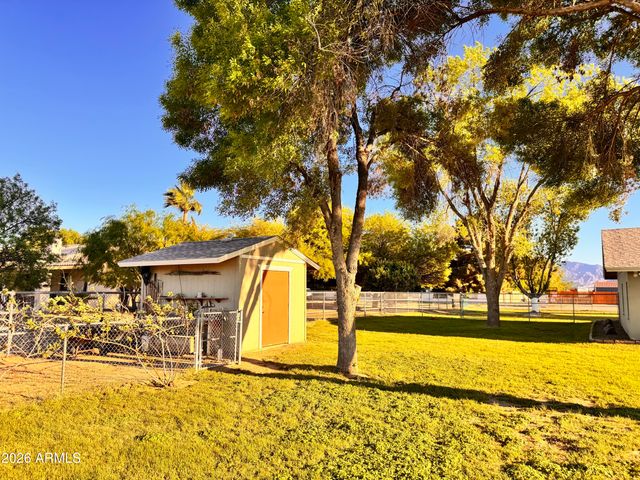 11202 W WINSLOW Avenue, Tolleson, AZ 85353
