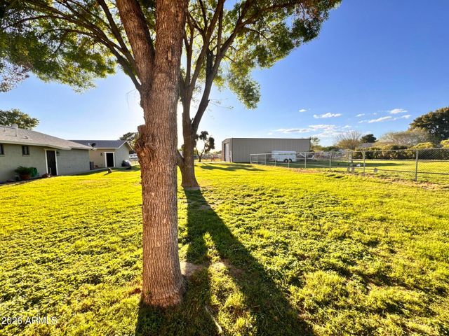11202 W WINSLOW Avenue, Tolleson, AZ 85353