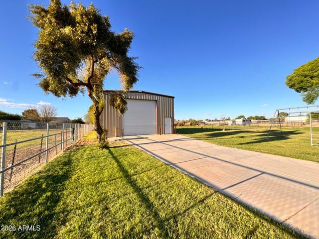 11202 W WINSLOW Avenue, Tolleson, AZ 85353