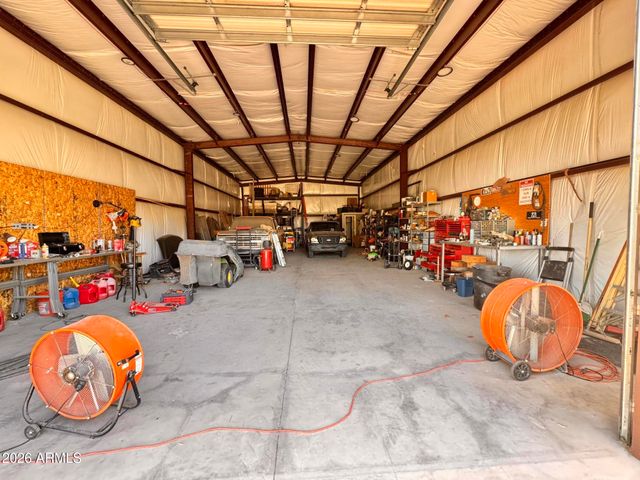 11202 W WINSLOW Avenue, Tolleson, AZ 85353