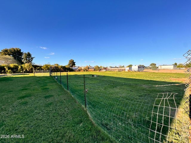 11202 W WINSLOW Avenue, Tolleson, AZ 85353