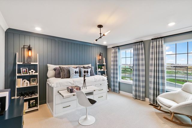 69 Hawthorn Ridge Drive, Hawthorn Woods, IL 60047