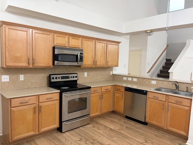 1515 Monterra Point, Fresno, TX 77545