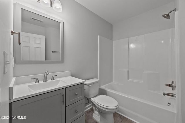 241 Winstead Loop, Richlands, NC 28574