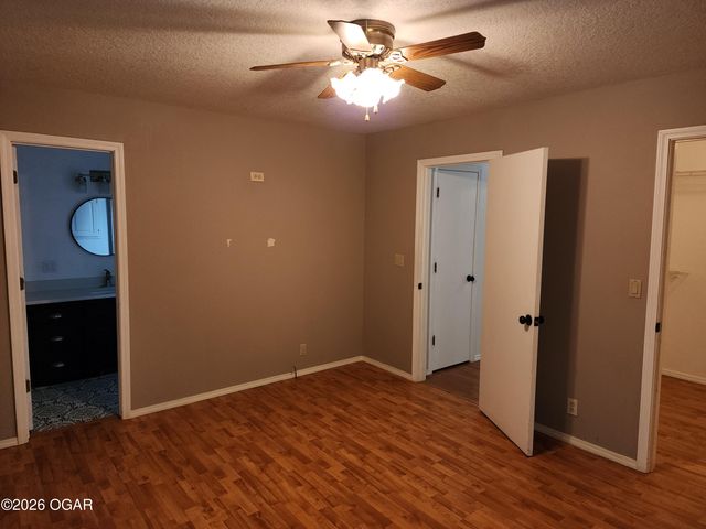 2701 W 24th Street, Joplin, MO 64804