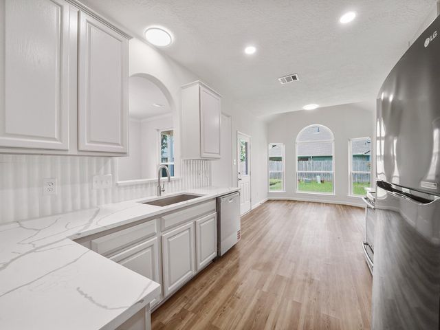 506 Marathon Place, Stafford, TX 77477