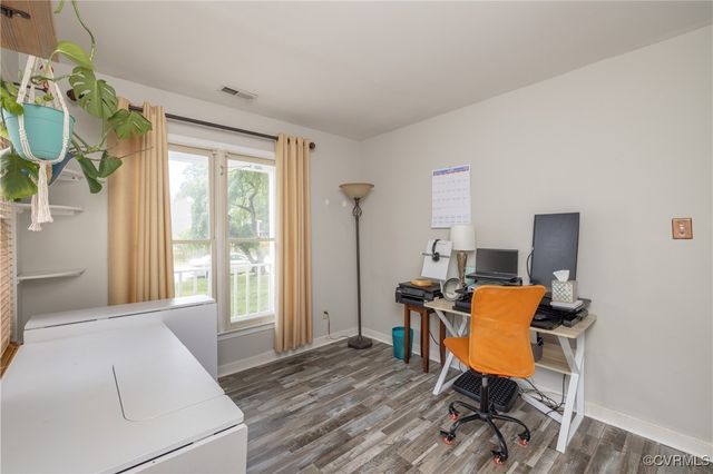 10237 Berrymeade Ct, Glen Allen, VA 23060