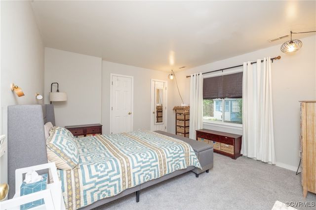 10237 Berrymeade Ct, Glen Allen, VA 23060