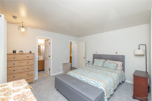 10237 Berrymeade Ct, Glen Allen, VA 23060