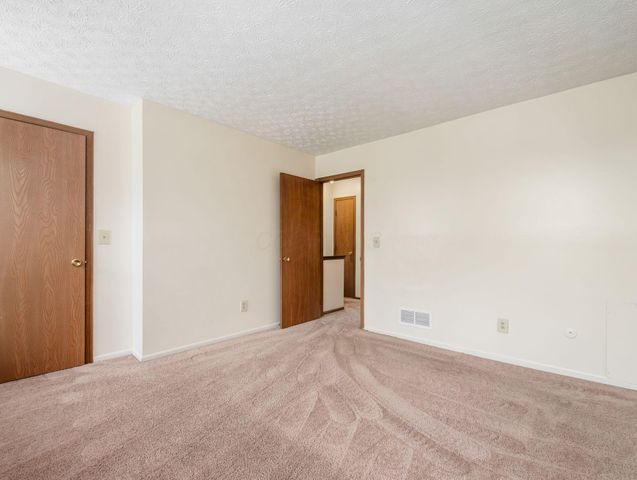 2391 Bethel Road, Columbus, OH 43220