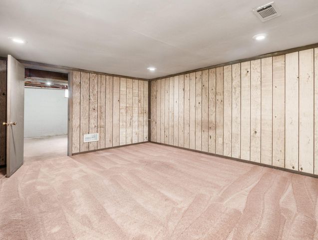 2391 Bethel Road, Columbus, OH 43220