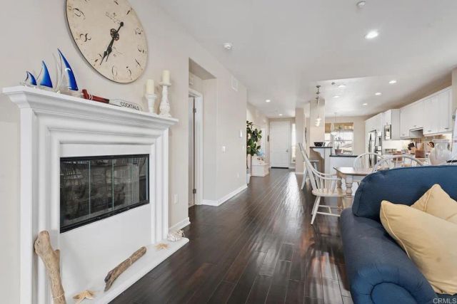 1540 Seabridge Lane, Oxnard, CA 93035